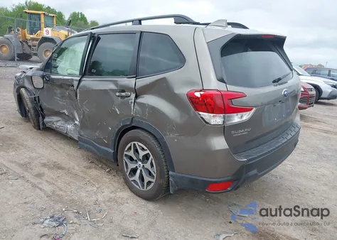 2020 Subaru Forester Premium z USA, uszkodzony, nr VIN JF2SKAJC2LH608689